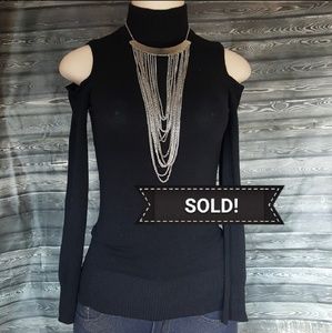 BLACK COLD SHOULDER SWEATER